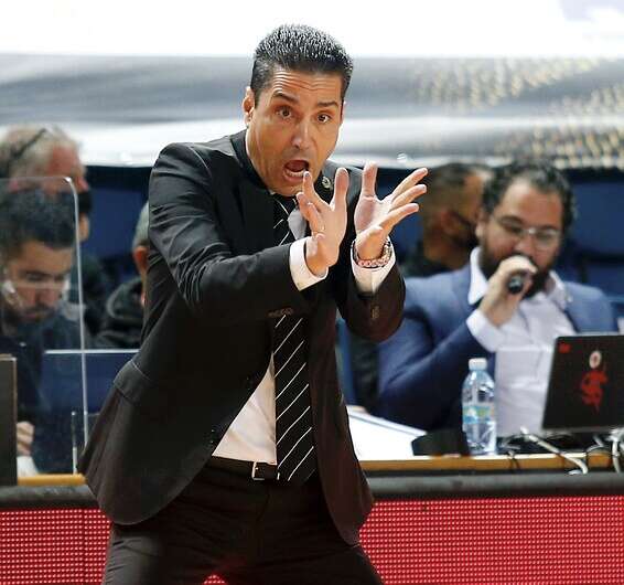 ספרופולוס ברגע של כעס, הערב בדרייב אין // צילום: אלן שיבר